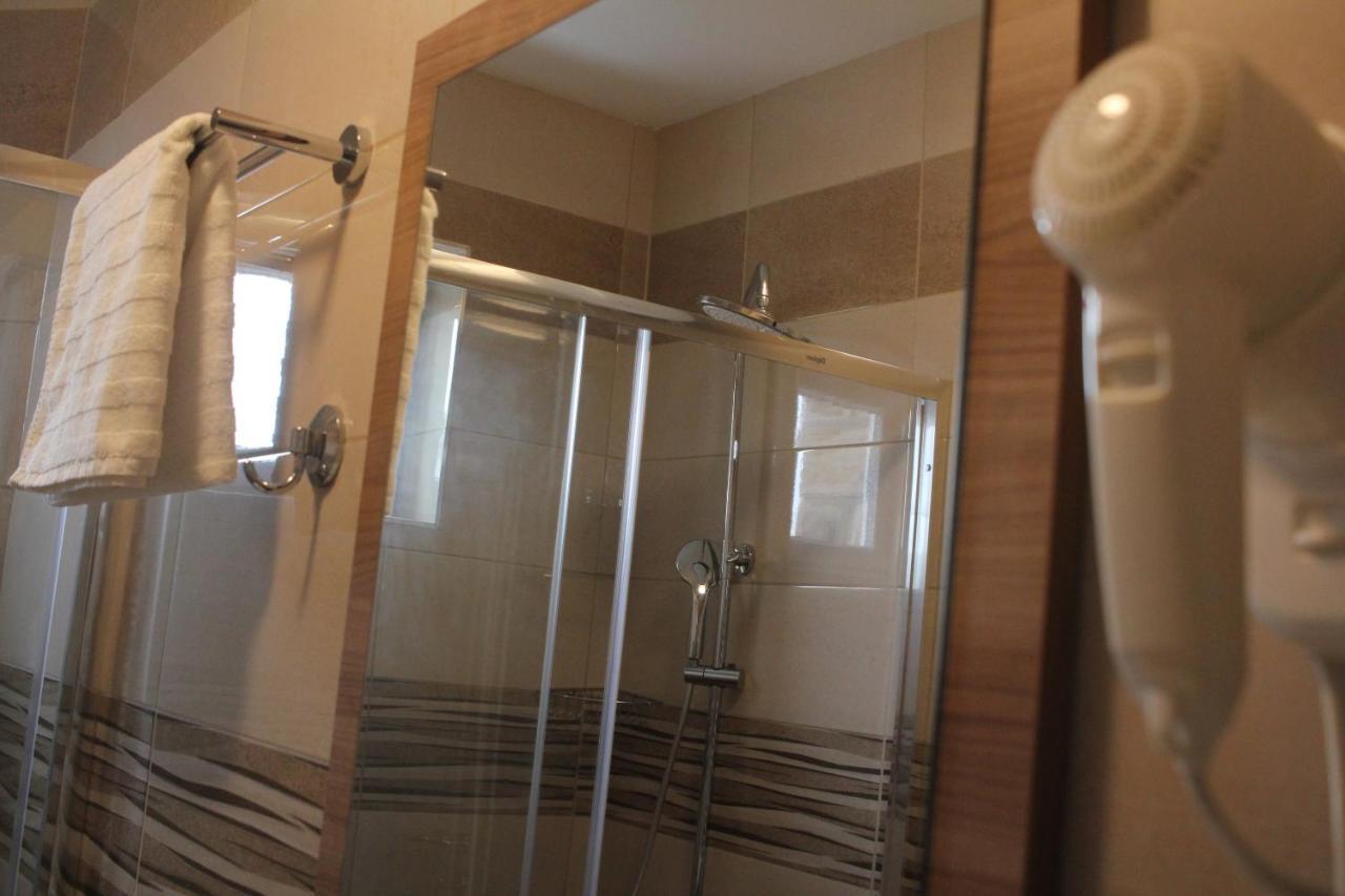 Apartament Ecco Superior Novi Pazar Zewnętrze zdjęcie